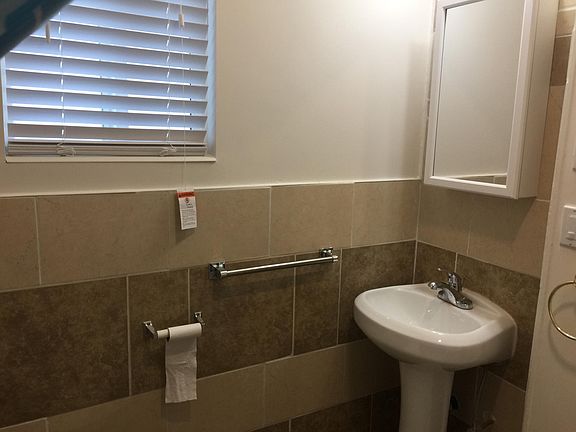 5th image of 4114 Blanchard St