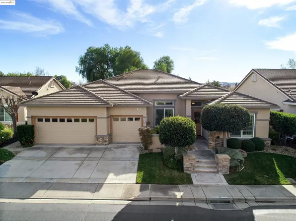 906 Suntan Ln, Brentwood, CA 94513