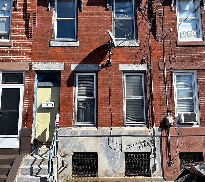 1st image of 1729 S 17th St