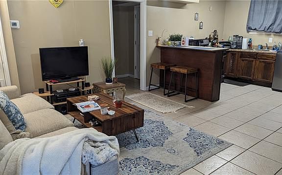 2nd image of 4336 Cartier Ave