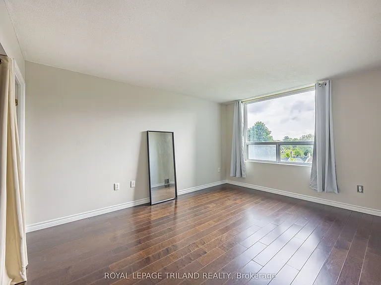 155 Kent St #606 — Photo 19