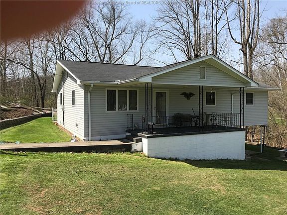2nd image of 8910 Sissonville Dr