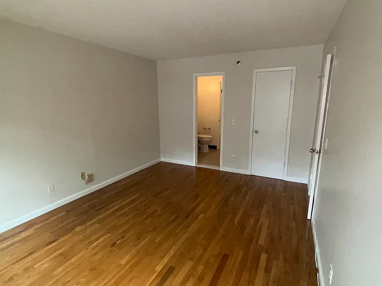 319 Grand Ave #347B — Photo 11
