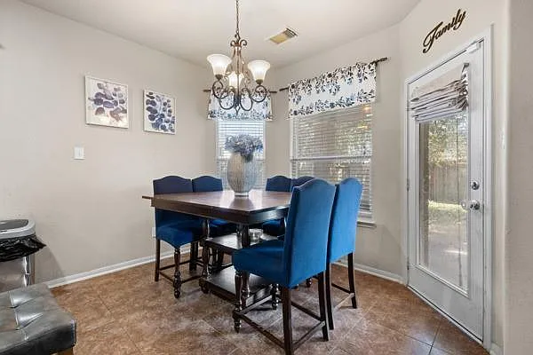 15818 Mossy Shores Ct — Photo 9