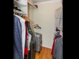 17949 Magnolia Blvd APT 10, Encino, CA 91316