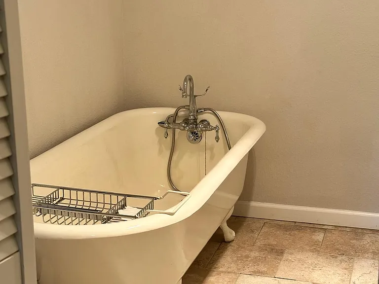 1543 Avenida De Las Americas — Photo 18