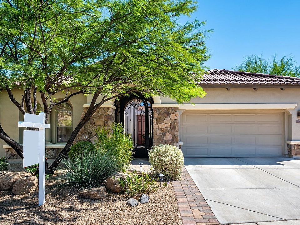 1st image of 2008 W Gloria Ln