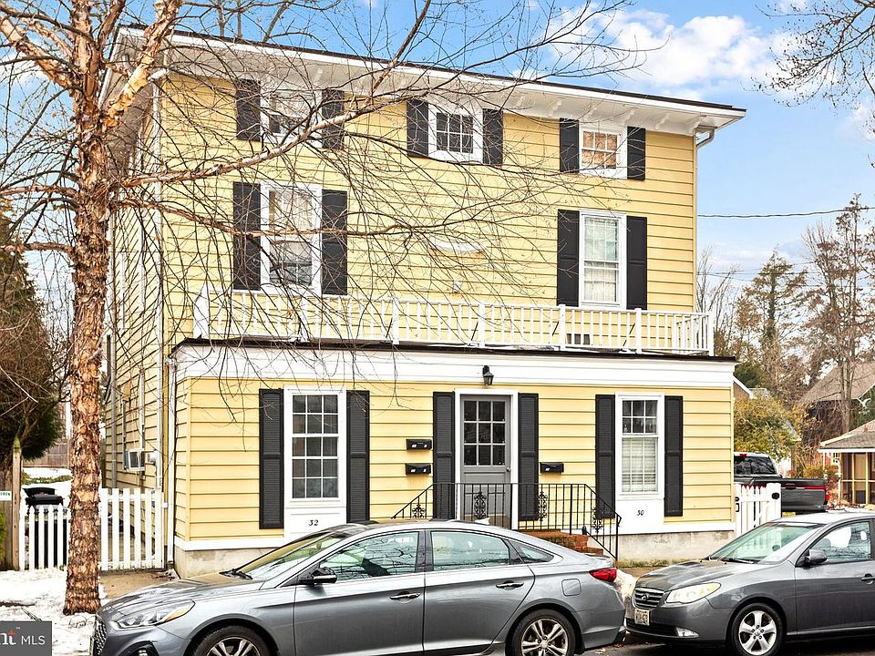 1st image of 30 Potter St