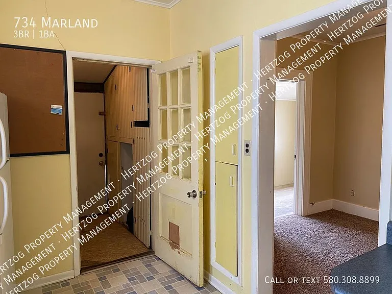 734 Marland Dr — Photo 12