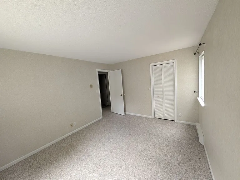 3 Burr St #C — Photo 4