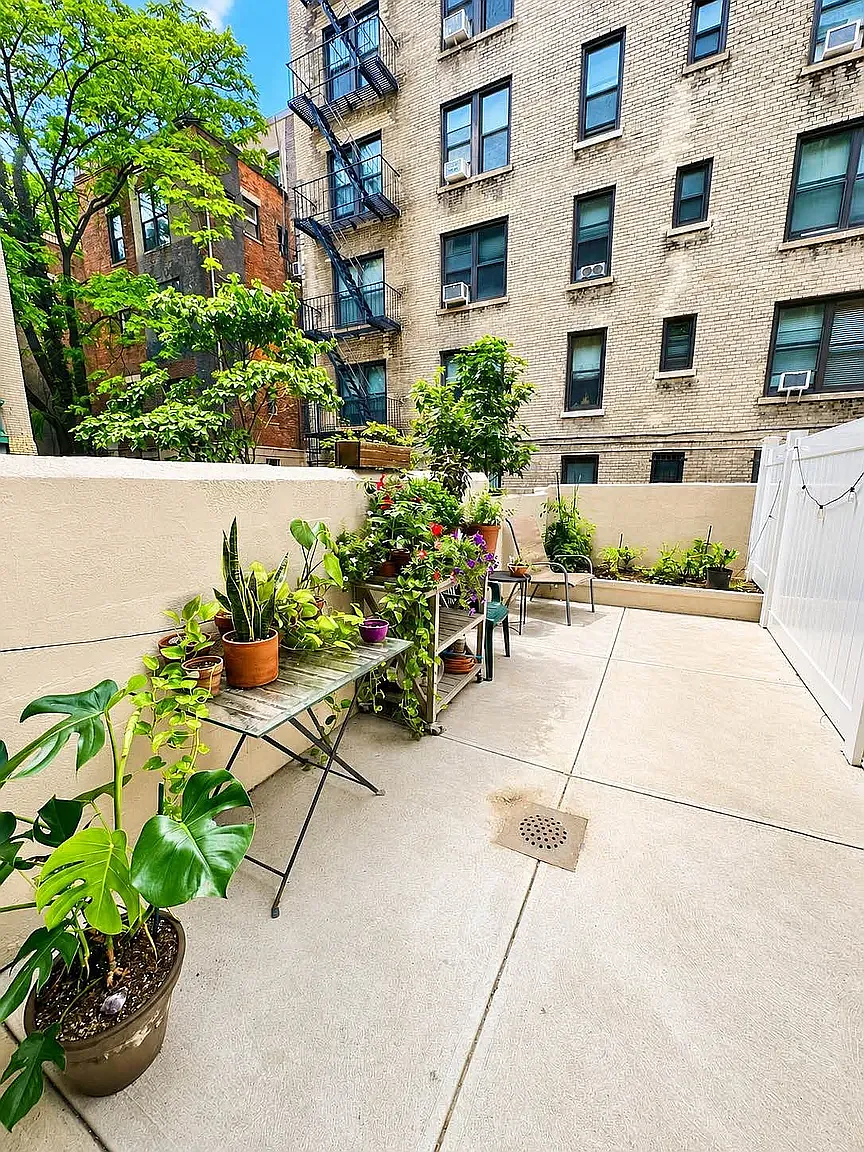 313 West 105th Street — Photo 1
