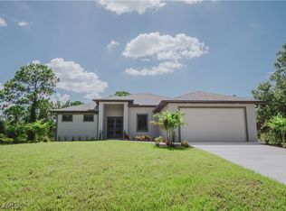 1405 Henry Ave, Lehigh Acres, FL 33972