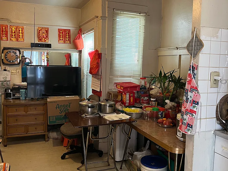 723 Madison St #723 — Photo 8