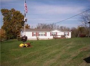 4444 Whitten Ridge Rd, Milton, WV 25541