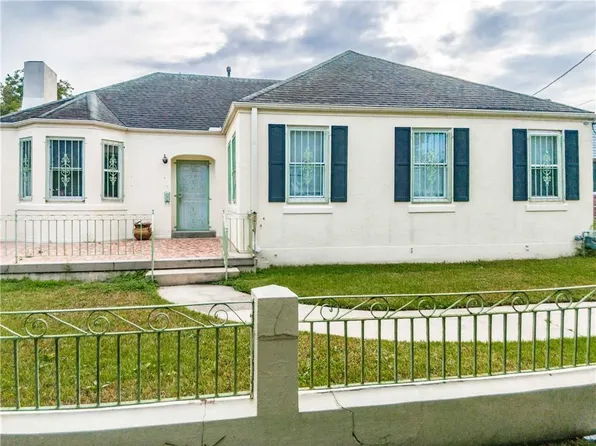 2815 A P Tureaud Ave, New Orleans, LA 70119