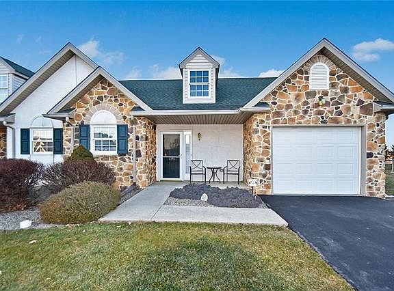 2nd image of 1331 Harvest Dr S