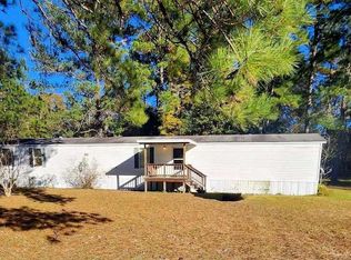 28 Two States St, Havana, FL 32333