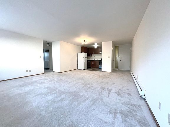 2nd image of 157 Elm St #2