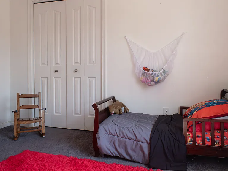 210 Rockwood Pl — Photo 43