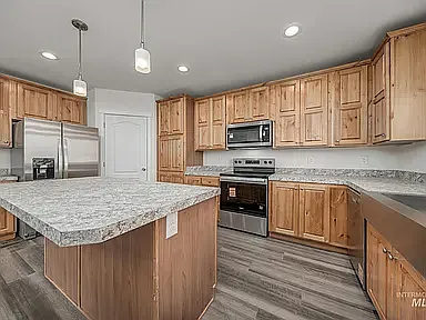 2750 Alden Rd #8 — Photo 10