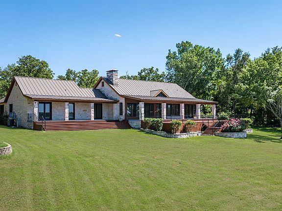 3rd image of 14354 Ridge Ln