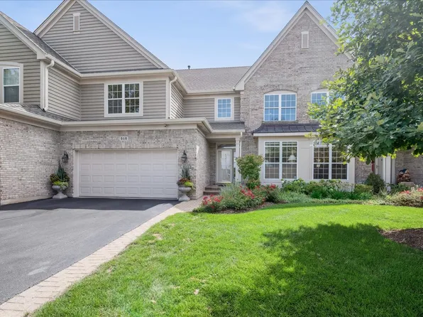 512 Stone Canyon Cir, Inverness, IL 60010