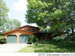 1006 Center St, Mahomet, IL 61853