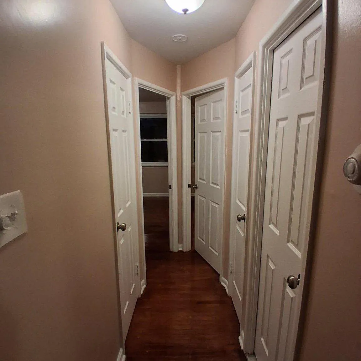 2 bed, 1.0 bath, 1720 sqft, $1,400 — Photo 4