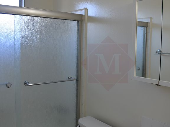 2nd image of 1521 Laguna St #110