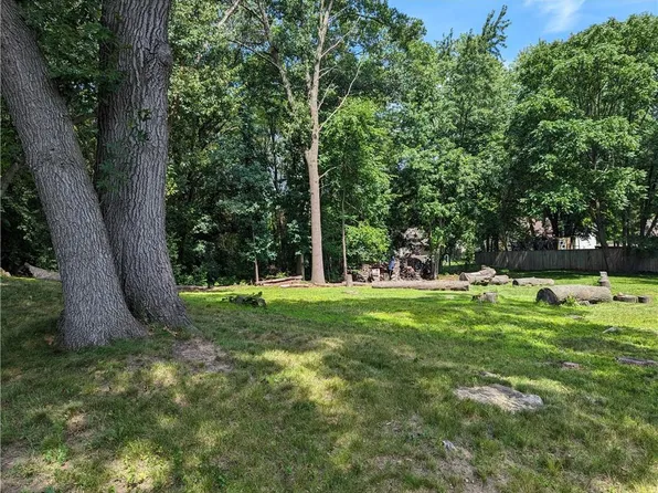 2111 Orchard Place, Eau Claire, WI 54703