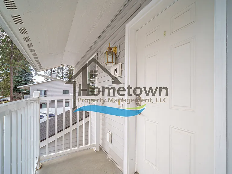 723-1 E Whispering Pines Ln — Photo 22