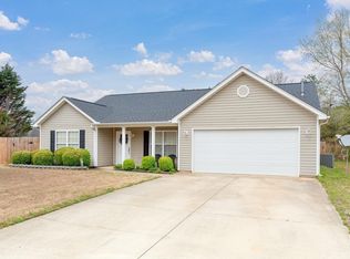 2017 Small Meadows Ct, Fountain Inn, SC 29644