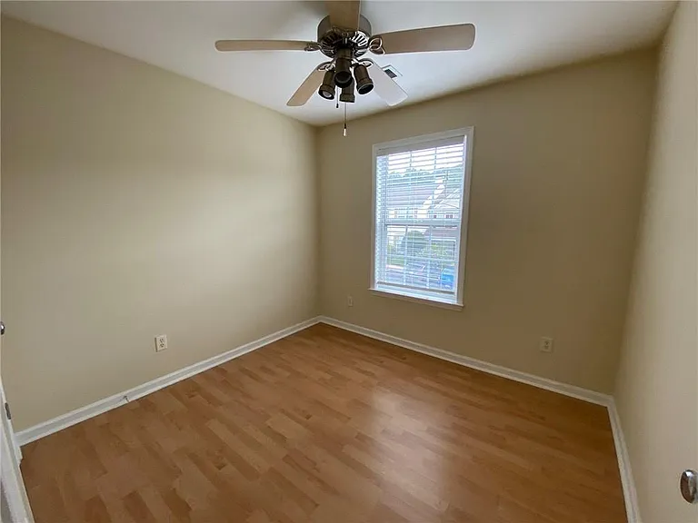1285 Kilmington Ct — Photo 29