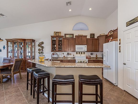 5th image of 14621 W Saint Moritz Ln