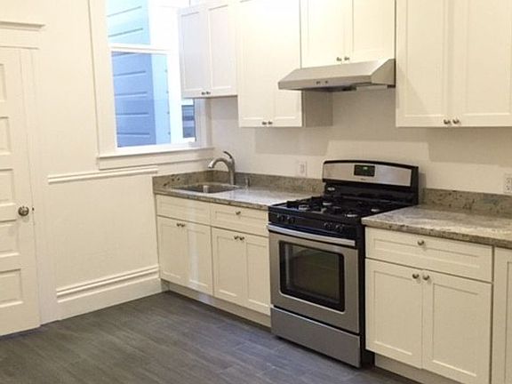 3rd image of 1510 McAllister St #2
