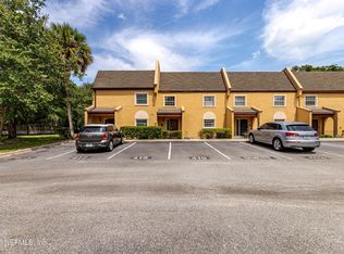 415 Abingdon Pl #88, Jacksonville, FL 32225