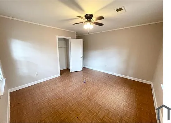 1838 Woodburn Dr — Photo 4