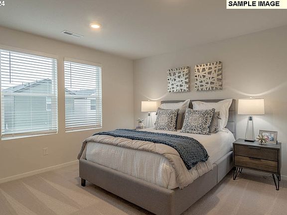 4th image of 10415 NE 120th Pl