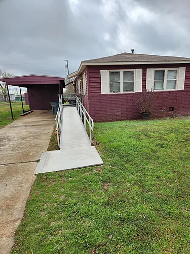 1606 SW Tennessee Ave Photo 1