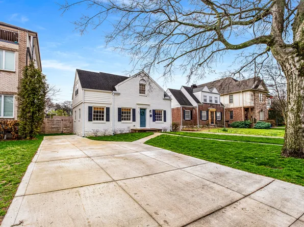 2705 Acklen Ave, Nashville, TN 37212