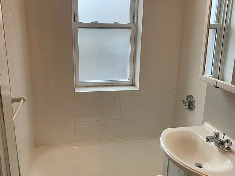 23 Lanark Rd #10 — Photo 18