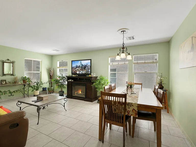 11256 Albergotta Ct — Photo 6