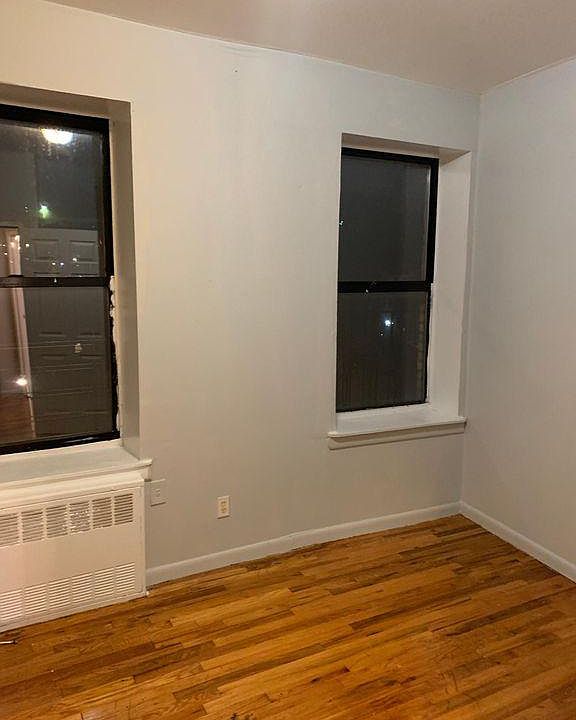 1st image of 190 W Burnside Ave APT 3J