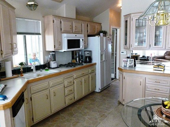 4th image of 84136 Avenue 44 Space 615