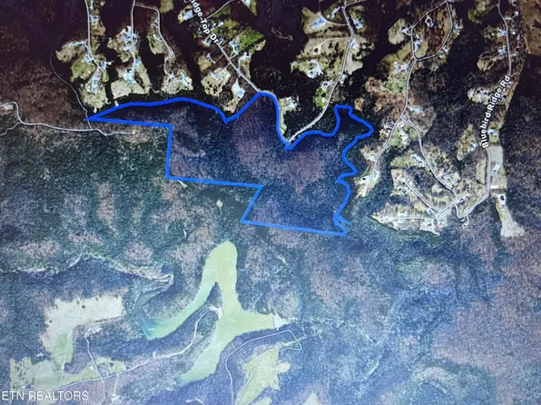 Ridge Top Dr, Jamestown, TN 38556