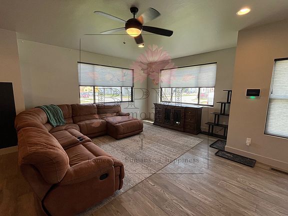 2nd image of 1093 Abigail Ln Unit A