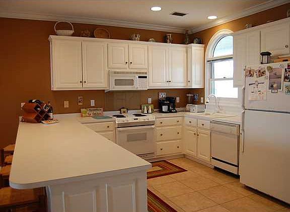5th image of 2606 Bridgeview Dr