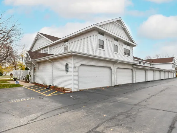 3330 East College AVENUE #1, Cudahy, WI 53110
