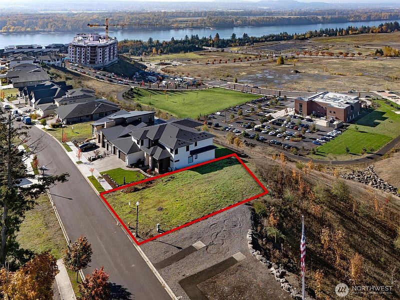 5th image of 4402 SE ASCENSION Drive SE