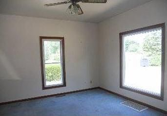 5th image of 730 E Garden St
